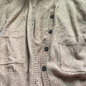 Neutral cardigan